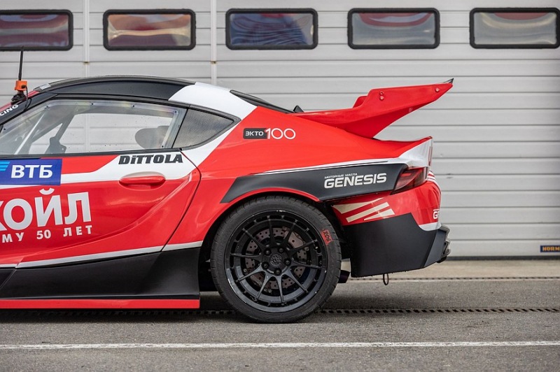 Много углеродного волокна, облегчение и рулевая рейка BMW: Toyota Supra A90, настроенная для RDS GP