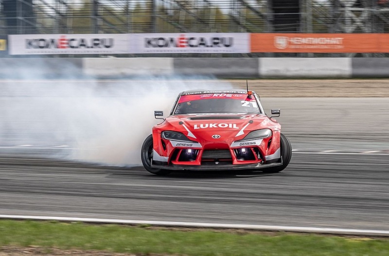 Много углеродного волокна, облегчение и рулевая рейка BMW: Toyota Supra A90, настроенная для RDS GP