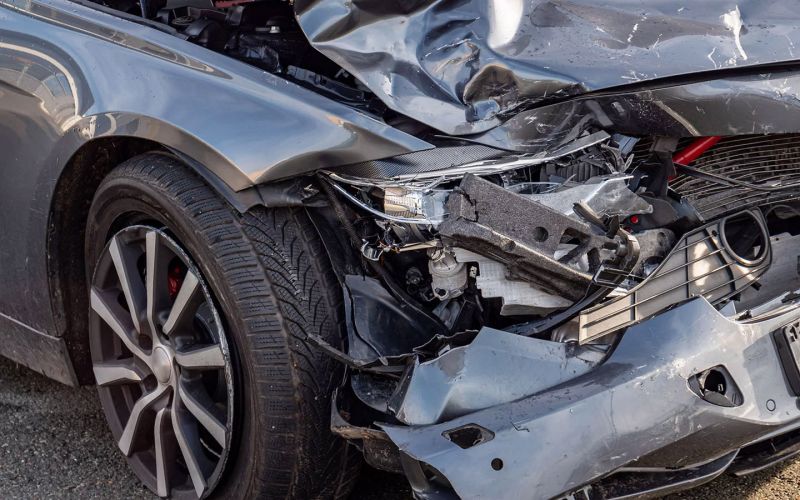 Названы самые аварийные автомобили в России. Антирейтинг страховой компании