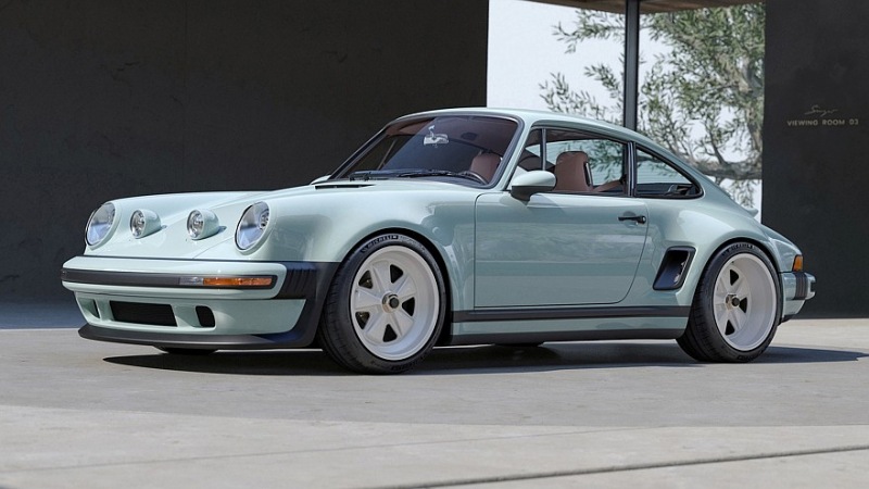 Еще один крутой Porsche 911 от Singer: широкий кузов, четыре фары и 426 лошадиных сил без наддува.