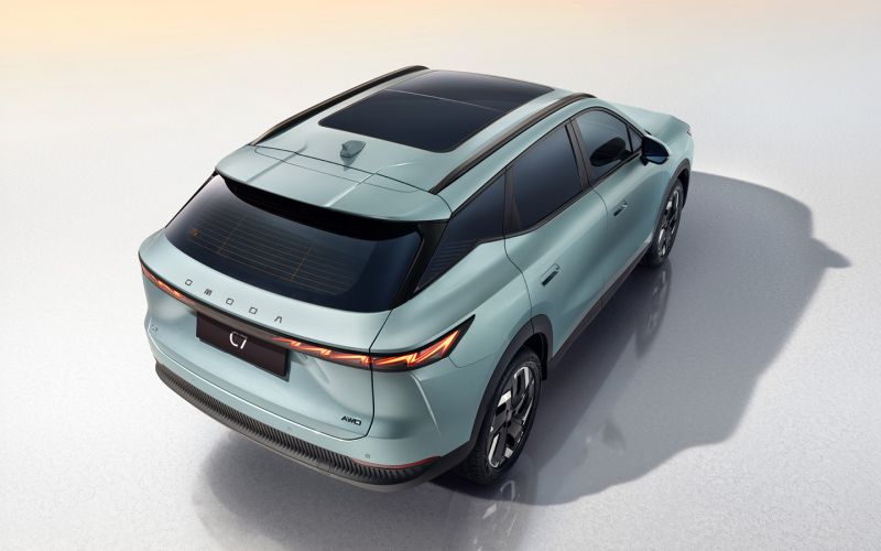 Прайс-лист Omoda C7 на русском языке. 5 вопросов о флагманских телефонах