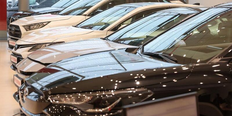 Падение на 28%. Что на самом деле случилось с российским авторынком