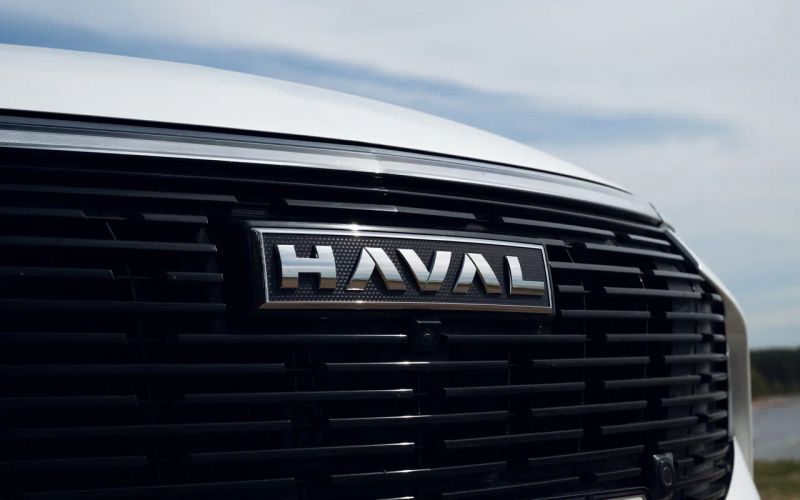 Внешние аккумуляторы и неверные повороты. Тест-драйв нового Haval F7x