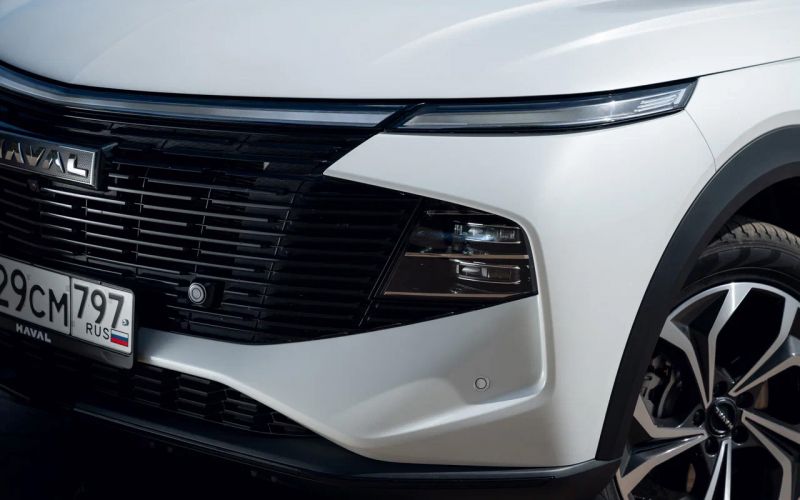 Внешние аккумуляторы и неверные повороты. Тест-драйв нового Haval F7x
