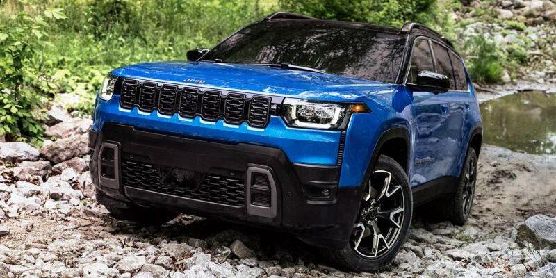 Посмотрите, как будет выглядеть Jeep Cherokee нового поколения
