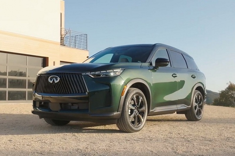 Представлен рестайлинг Infiniti QX60: стиль QX80 и «спортивная» версия