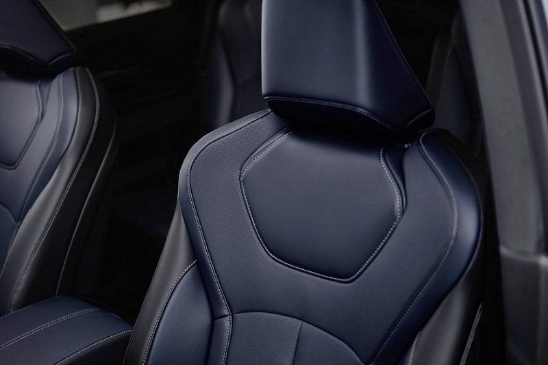Представлен рестайлинг Infiniti QX60: стиль QX80 и «спортивная» версия