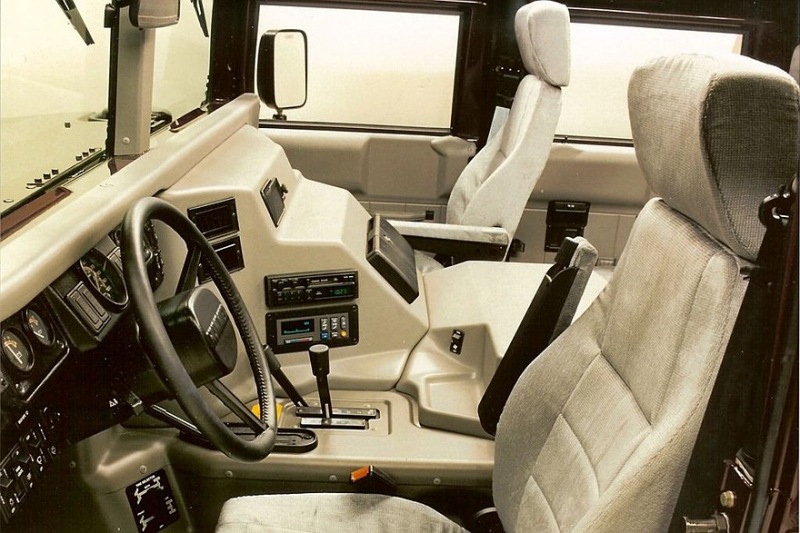 Самый стильный Hummer: рождение и смерть Hummer H2