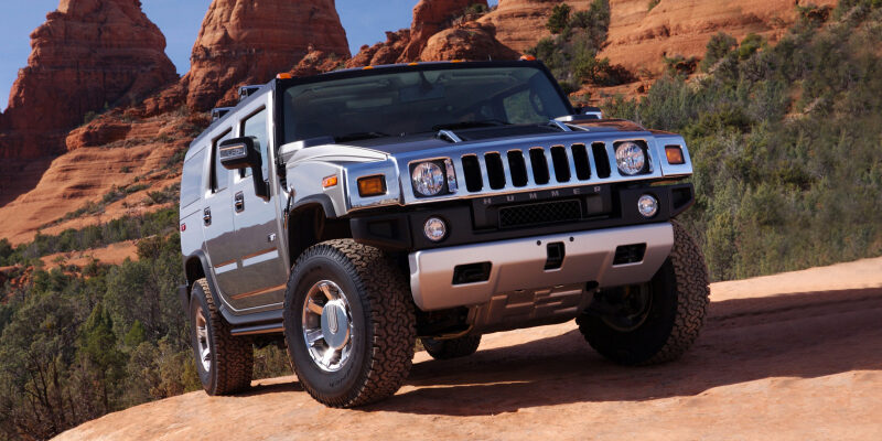 Самый стильный молоток: как появился Hummer H2 и почему его не стало