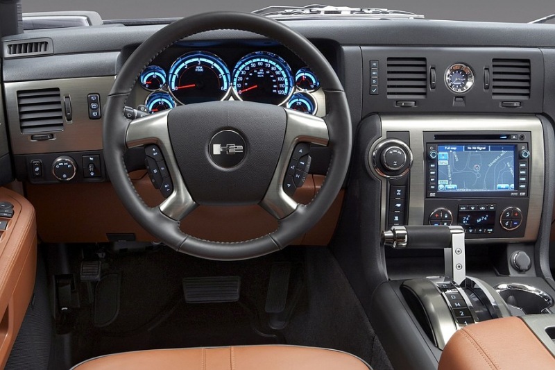 Самый стильный Hummer: рождение и смерть Hummer H2
