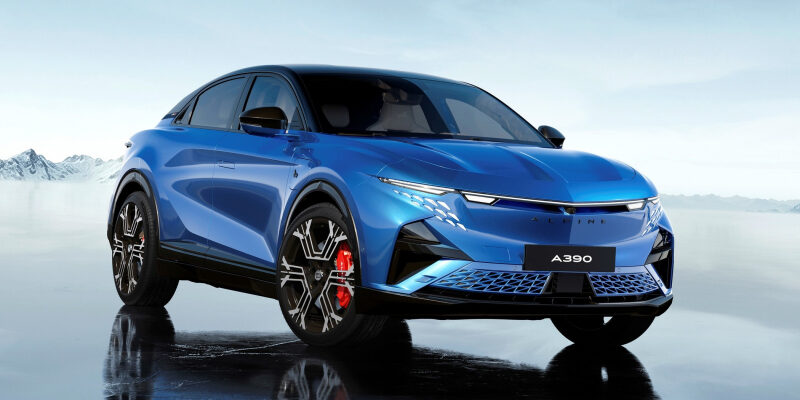 Серийный Alpine A390: три мотора, две версии, клиренс 152 мм и масса более 2,1 т