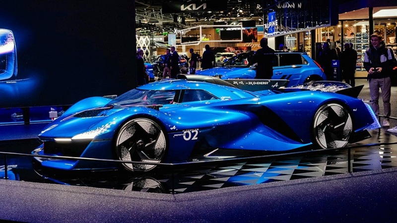 Суперкар Alpine выйдет в 2028 году с гибридной силовой установкой мощностью 1000 лошадиных сил