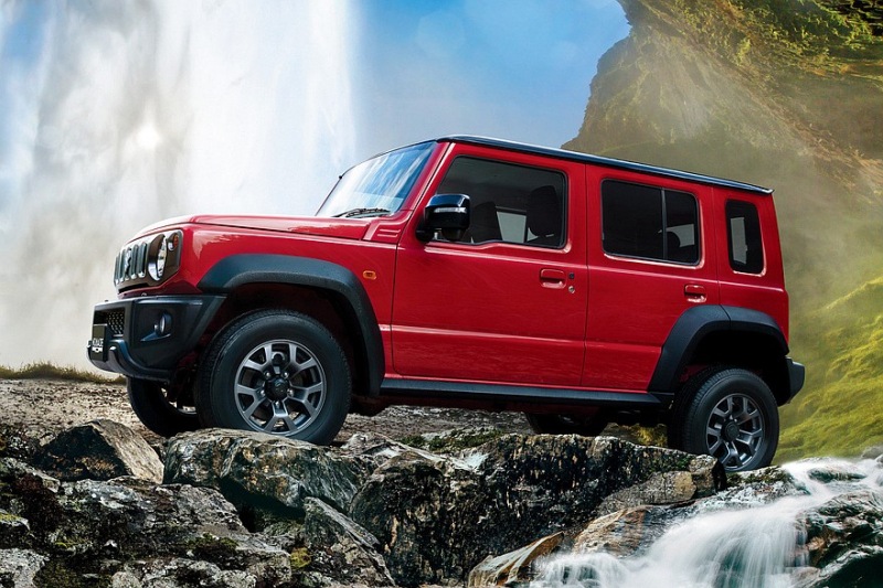 Suzuki увеличит производство пятидверного Jimny, на который уже выстроилась длинная очередь клиентов