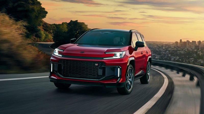 Toyota надеется увеличить продажи PHEV в несколько раз. Эта технология может появиться в Grand Highlander