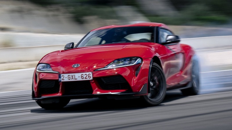 Toyota начала продажи двух специальных версий спорткаров GR Supra в Европе