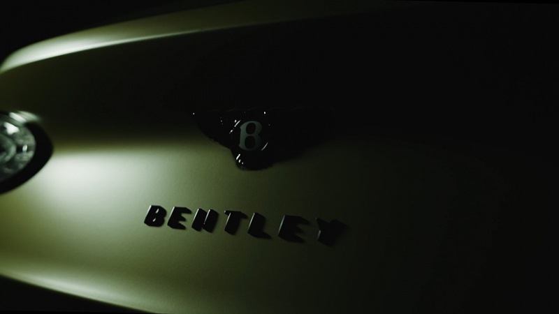 Кроссовер Bentley Bentayga представит новую флагманскую версию с «чистым» двигателем внутреннего сгорания