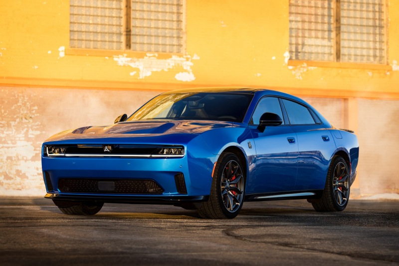 Модельный ряд Dodge Charger продолжает расти: теперь есть пятидверный хэтчбек