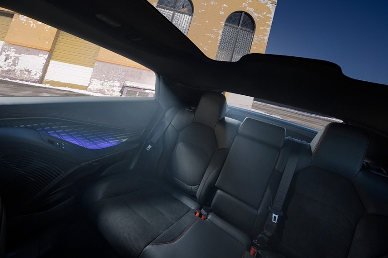 Модельный ряд Dodge Charger продолжает расти: теперь есть пятидверный хэтчбек