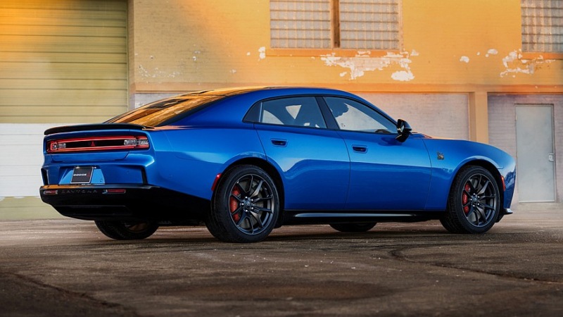 Модельный ряд Dodge Charger продолжает расти: теперь есть пятидверный хэтчбек