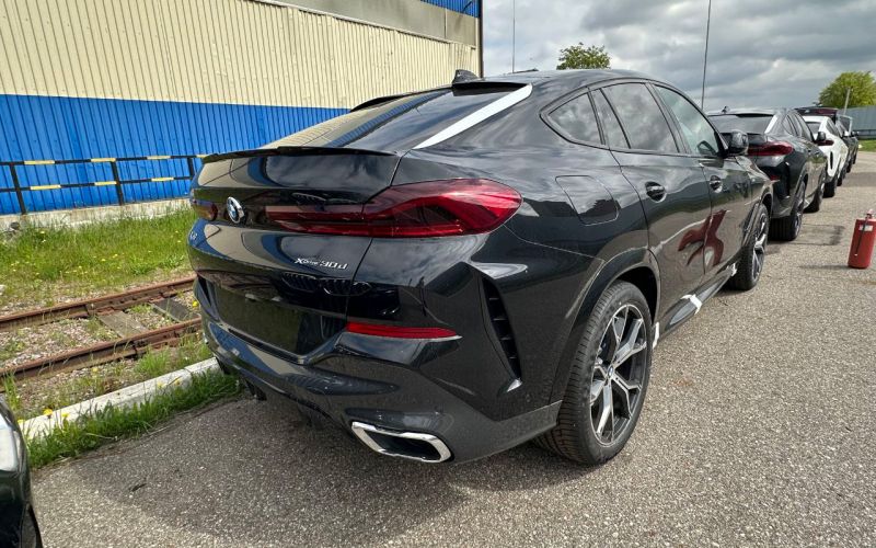 Автомобили BMW, собранные в России, уже поступили в продажу. Немцы от них отреклись