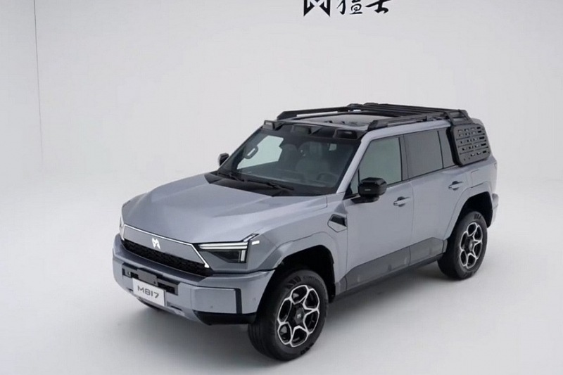 Внедорожник Dongfeng M-Hero M817 будет представлен в России: раскрыт интерьер