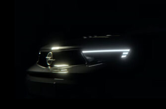 «Заряженный» кроссовер Opel Mokka GSE показался на первых тизерах
