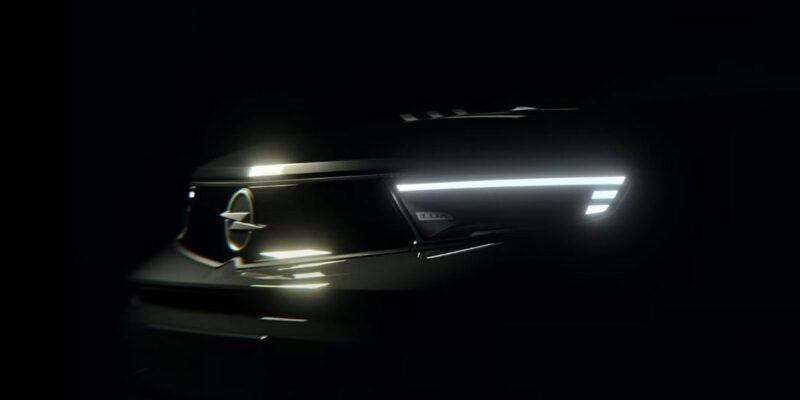 «Заряженный» кроссовер Opel Mokka GSE показался на первых тизерах