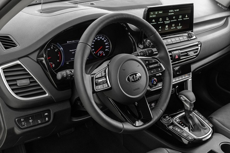 5 причин купить и не купить Kia Seltos