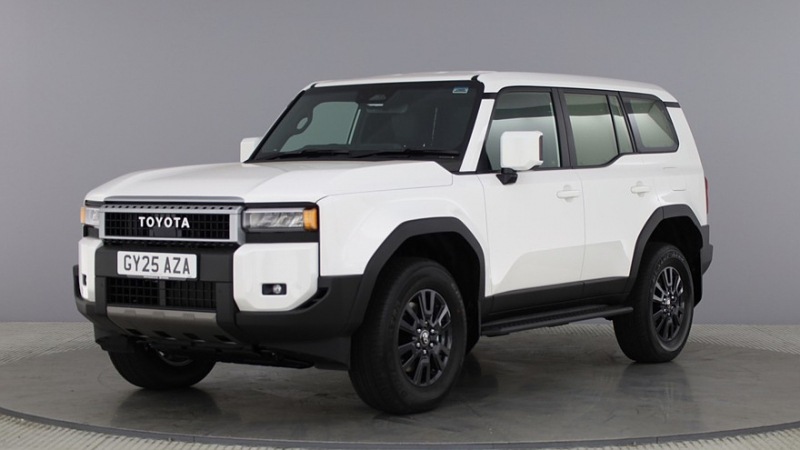 Нынешний внедорожник Toyota Land Cruiser Prado был переделан в фургон