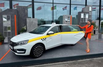 АвтоВАЗ показал на ПМЭФ-2025 Lada Aura для такси. Фото и отличия