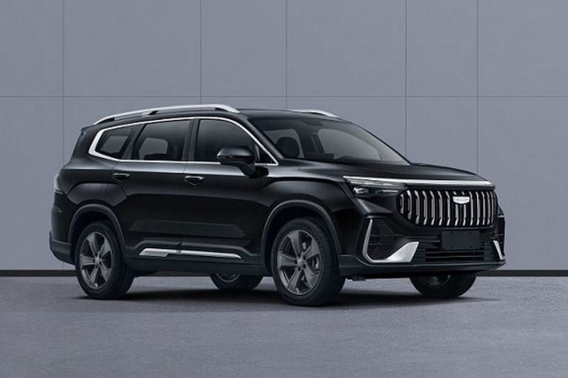 В России стартовал выпуск большого кроссовера Geely Okavango: обновленный дизайн и новые двигатели
