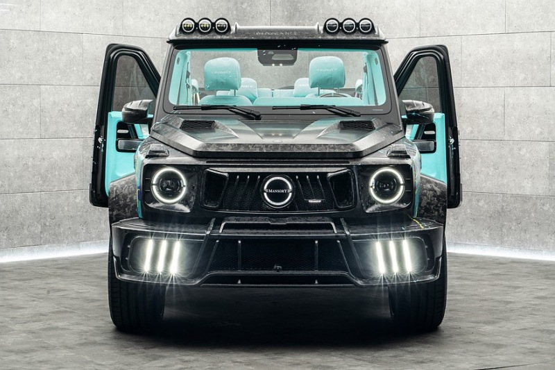 Чернила, бороды и деньги: Mansory снова «режет» G-Class и раскрашивает его в стиле поп-арт