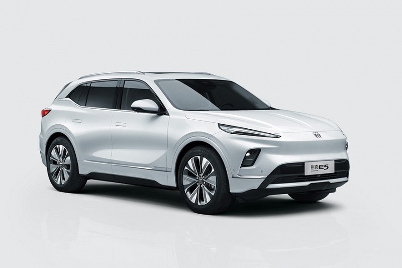 Buick представляет обновленный кроссовер Electra E5