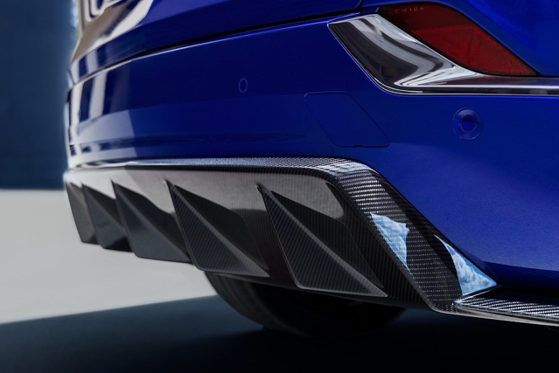 Cadillac Optiq-V: двухмоторная модель премиум-класса, которую Китай не заслуживает