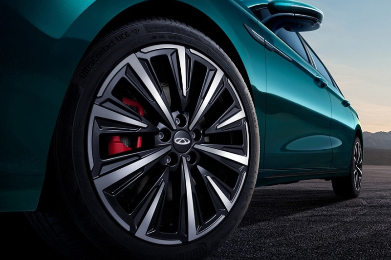 Chery Arrizo 8 Pro: новый двигатель, новый внешний вид, скоро появится более мощная версия