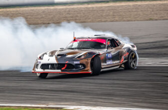 Четыре топливных насоса для 1646 лошадиных сил: тюнинг Dodge Viper SRT для RDS GP