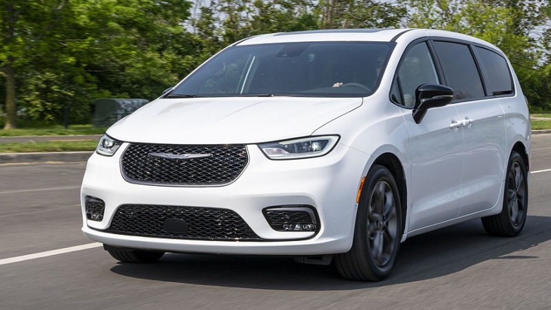 Chrysler отмечает свой 100-летний юбилей выпуском юбилейной версии минивэна Pacifica