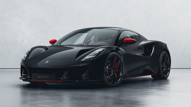 Спортивный автомобиль Lotus Emira обновится к 2026 году
