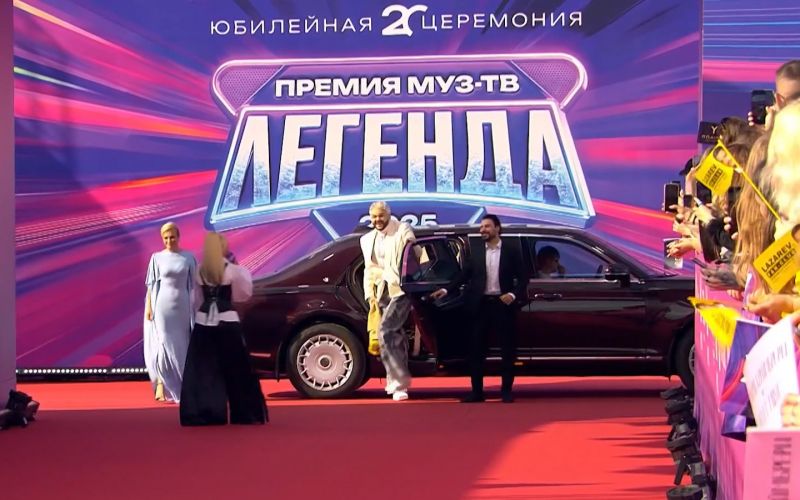 Филипп Киркоров обменял российский роскошный автомобиль Aurus Senat. Изображение