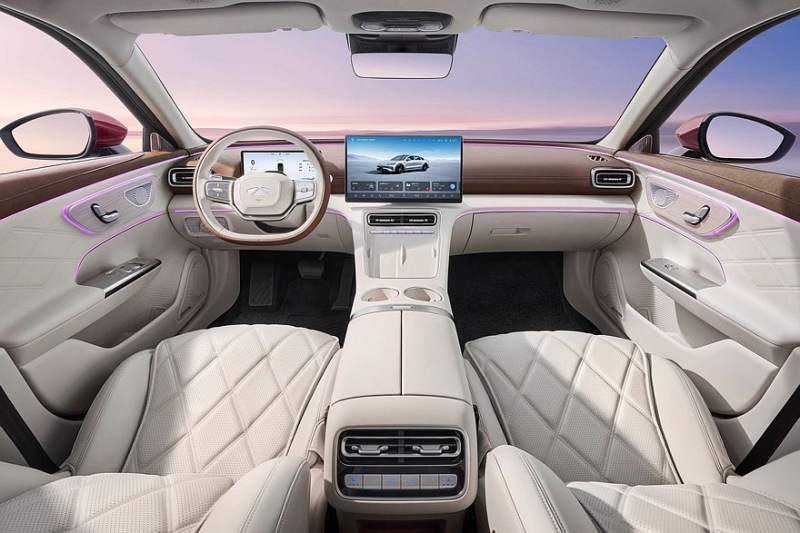 Флагманский седан Chery Fengyun A9L уже доступен для заказа: богатая комплектация, полный привод