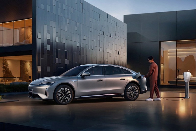Флагманский седан Chery Fengyun A9L уже доступен для заказа: богатая комплектация, полный привод