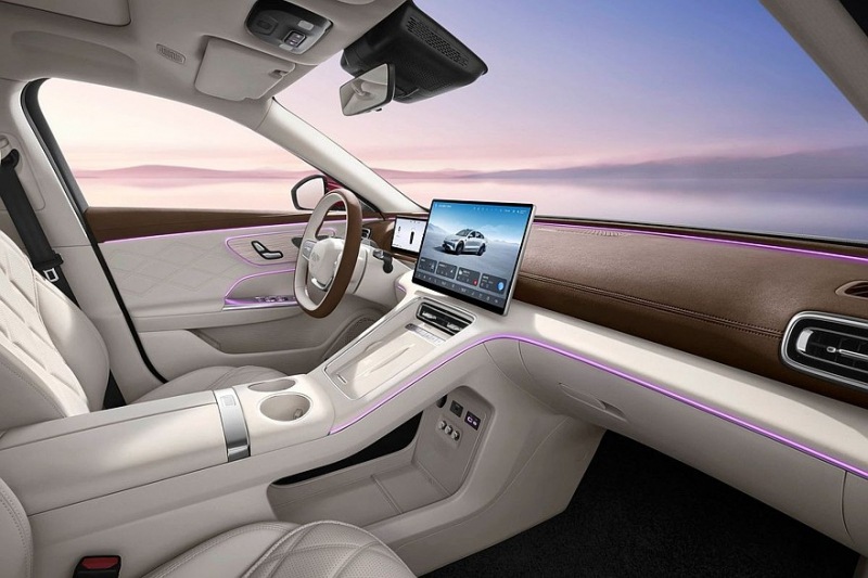 Флагманский седан Chery Fengyun A9L уже доступен для заказа: богатая комплектация, полный привод