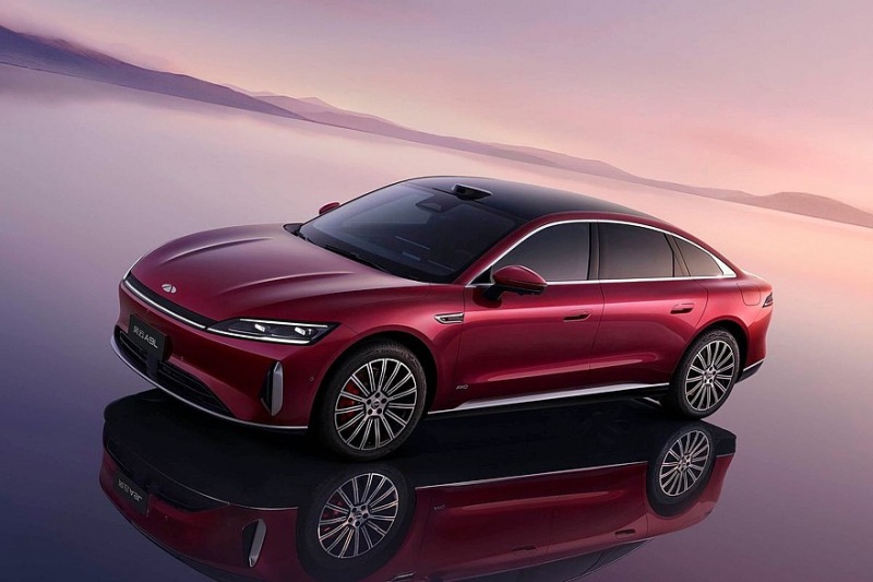 Флагманский седан Chery Fengyun A9L уже доступен для заказа: богатая комплектация, полный привод