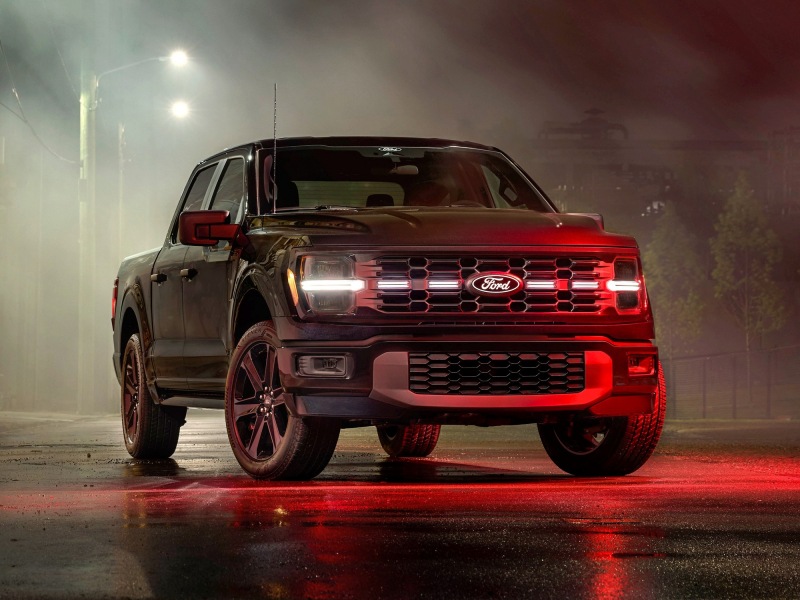 Ford F-150 Lobo: уличный боец ​​с двигателем V8, низкой подвеской и впечатляющим салоном