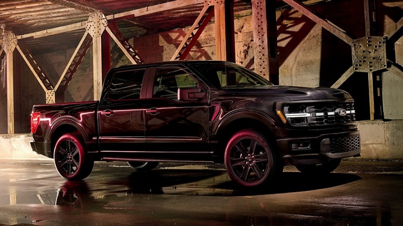 Ford F-150 Lobo: уличный боец ​​с двигателем V8, низкой подвеской и впечатляющим салоном