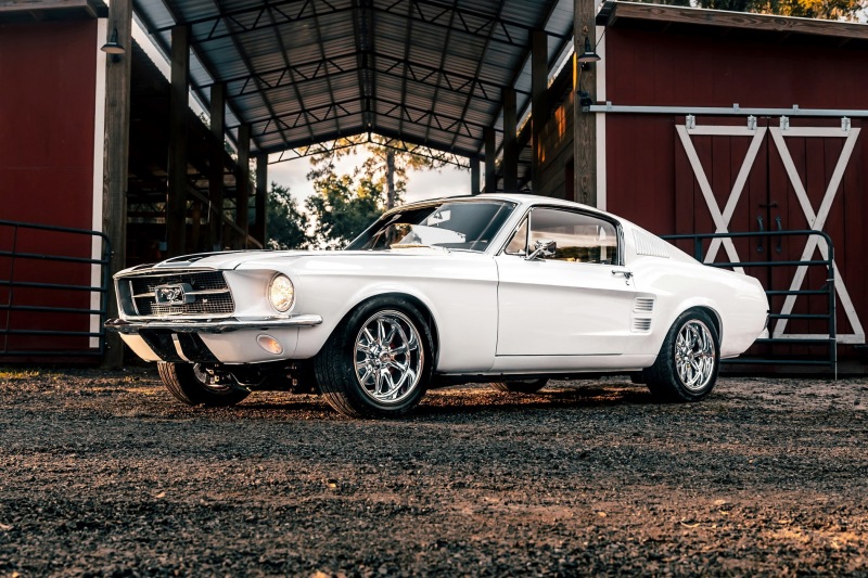 Ford Mustang Ghost 1967 года от ECD Automotive Design: классический рестомод с двигателем Roush V8