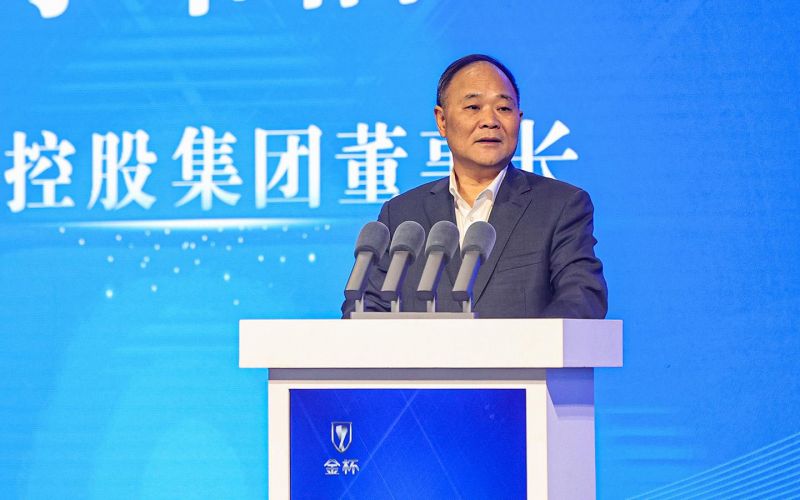 Geely отказывается строить новый автозавод. Мы узнали почему