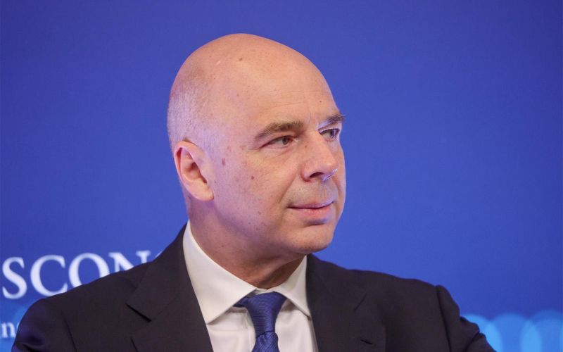 Министр финансов Силуанов ездит на универсале Lada Iskra