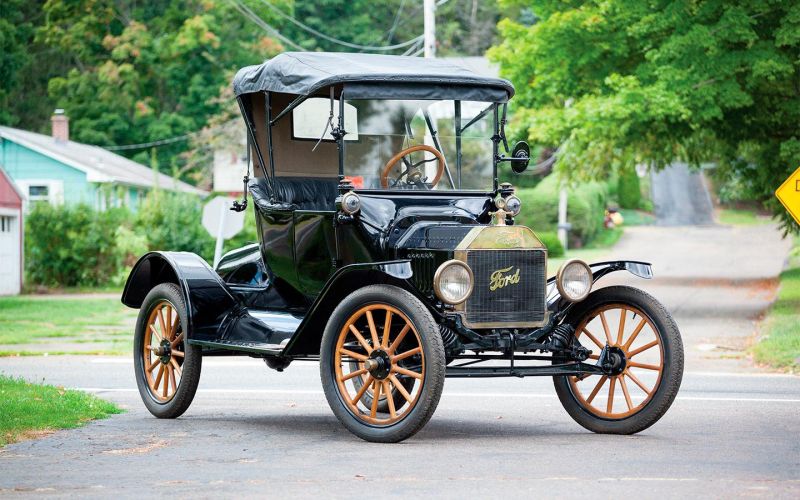 Ford празднует 122 года: самые популярные модели бренда