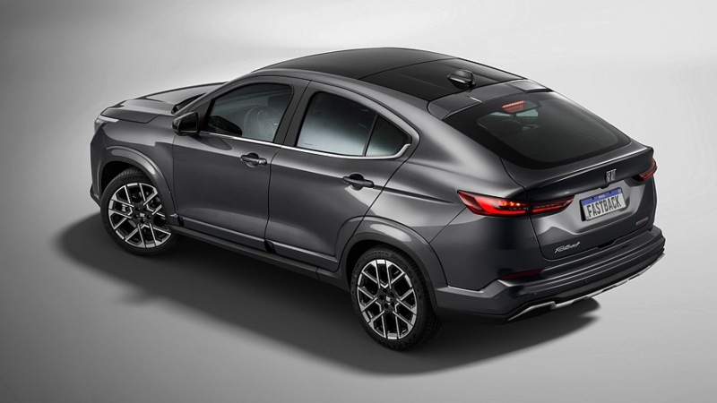 Кроссовер-купе Fiat Fastback получил дизайн Pulse и объявлены цены